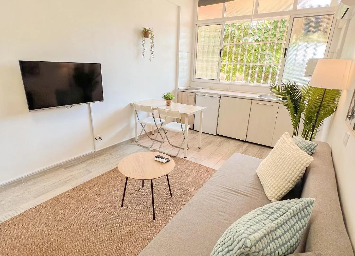 Cozy Studio With Pool Acuario Benalmádena Apartament